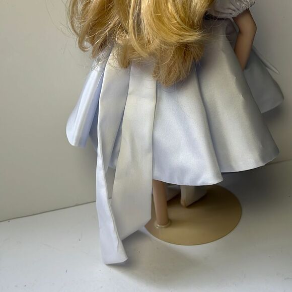 VINTAGE 1988 DISNEY COLLECTION GROLIER ALICE IN WONDERLAND PORCELAIN DOLL Number - Picture 8 of 12